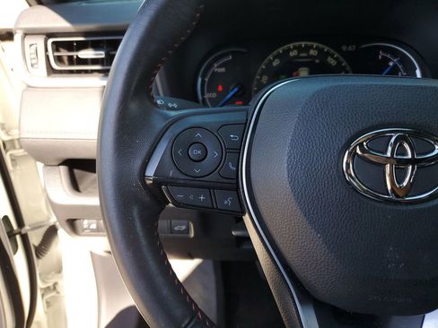 Used 2022 Toyota RAV4 XSE AWD/4WD image 23