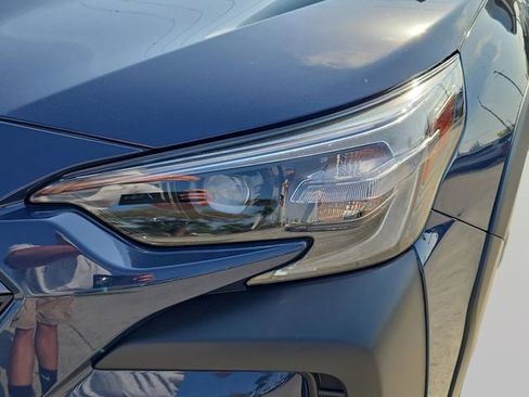 Certified 2025 Subaru Outback Touring AWD/4WD image 6