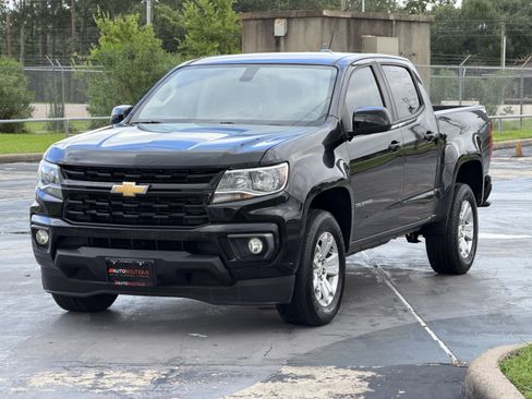 Used 2021 Chevrolet Colorado LT w/ LT Convenience Package RWD image 5