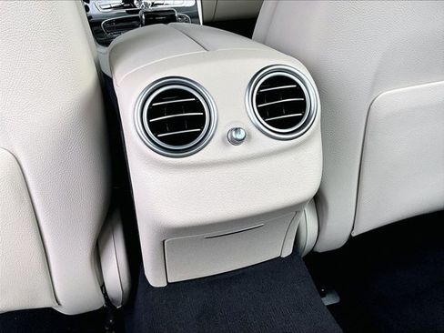 Used 2017 Mercedes-Benz E 300 image 25