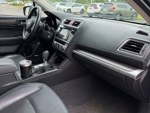 Used 2016 Subaru Legacy 2.5i Limited AWD/4WD image 16