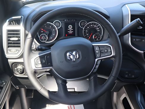 New 2026 RAM 2500 Big Horn AWD/4WD image 12