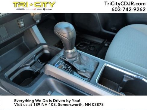 Used 2018 Toyota Tacoma SR5 image 27