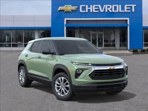 New 2026 Chevrolet TrailBlazer LS w/ LS Convenience Package FWD image 7