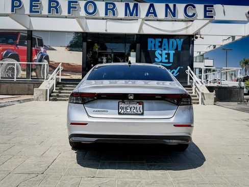 Used 2025 Honda Accord SE image 6