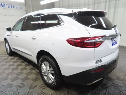 Used 2019 Buick Enclave Essence image 6