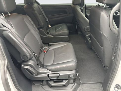 Used 2024 Honda Odyssey Sport image 18
