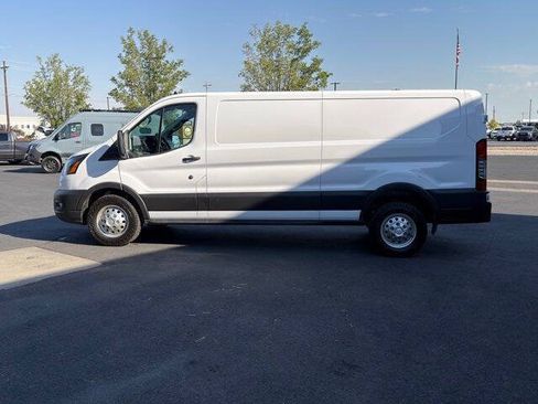 Used 2025 Ford Transit 350 Low Roof AWD w/ Interior Upgrade Package image 5