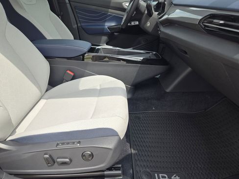 New 2026 Volkswagen ID.4 Pro S AWD/4WD image 11