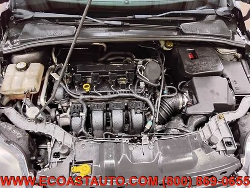Used 2012 Ford Focus Titanium FWD image 9