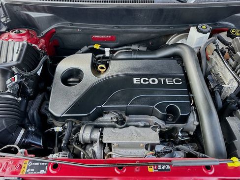 Used 2020 Chevrolet Equinox LT w/ Driver Convenience Package image 28