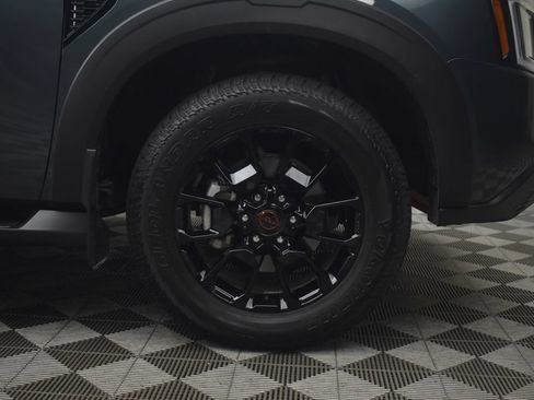 Used 2026 Nissan Armada PRO-4X AWD/4WD image 34