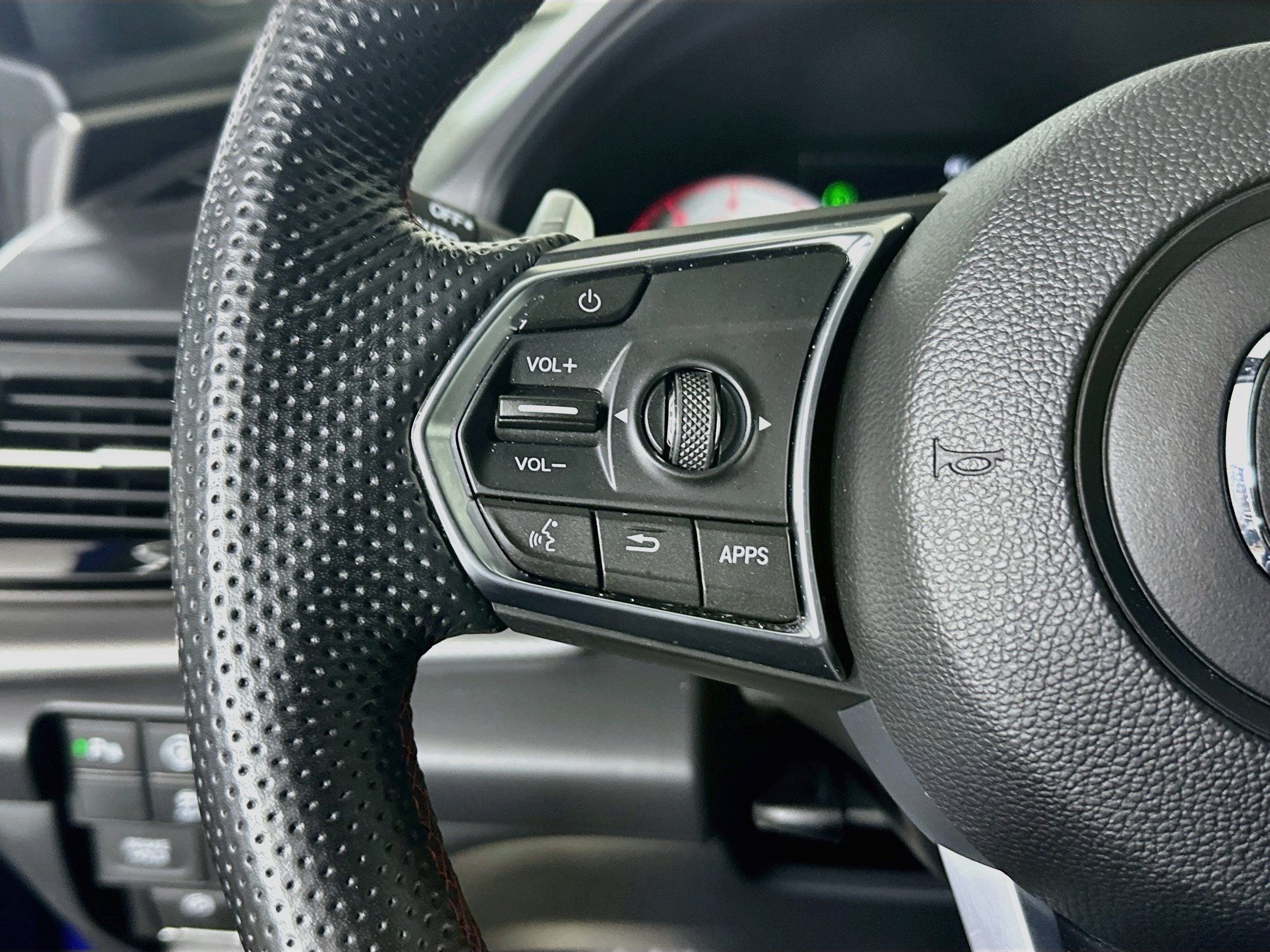 Used 2023 Acura RDX w/ Advance Package FWD image 22