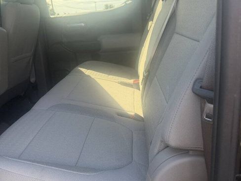 Used 2019 Chevrolet Silverado 1500 LT w/ Convenience Package AWD/4WD image 12