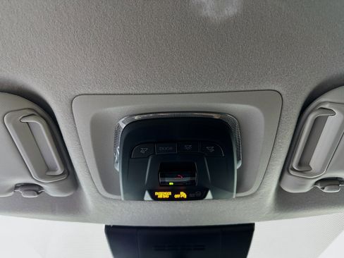 Used 2024 Toyota Corolla Cross LE image 18