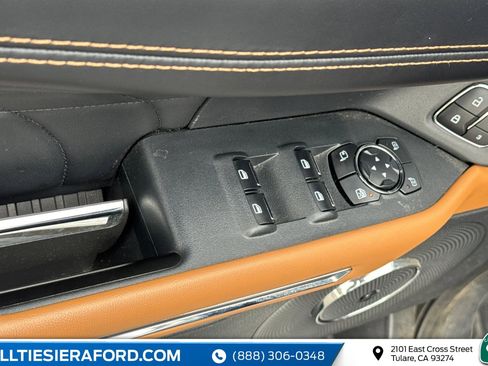 Used 2023 Ford Expedition Max Platinum image 14