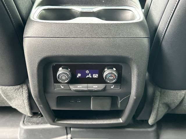 Certified 2026 Chevrolet Traverse RS w/ LPO, Floor Liner Package AWD/4WD image 21