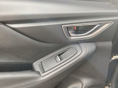 Used 2019 Subaru Forester Limited w/ Popular Package #3 image 13