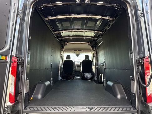 New 2026 Ford Transit 250 148 Medium Roof w/ Load Area Protection Package image 12