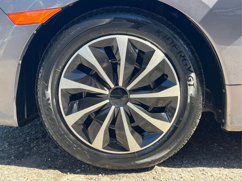 Used 2017 Honda Civic LX image 10