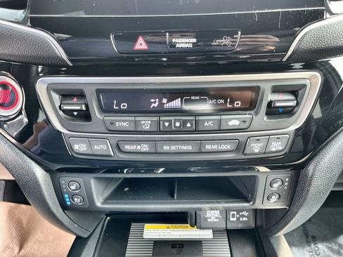 Used 2022 Honda Passport Elite image 19