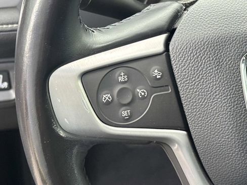 Used 2021 GMC Acadia SLT w/ Elevation Edition FWD image 24
