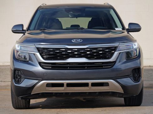 Used 2021 Kia Seltos S FWD image 6