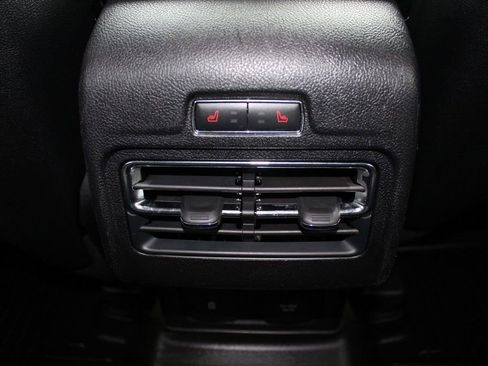 Used 2020 Lincoln Corsair Reserve w/ Equipment Group 202A image 20