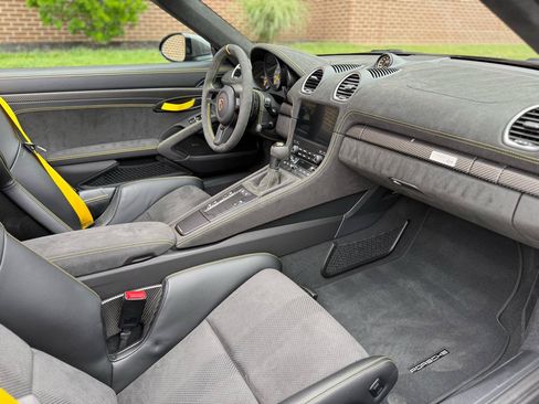Used 2025 Porsche 718 Boxster Spyder RS RWD image 30