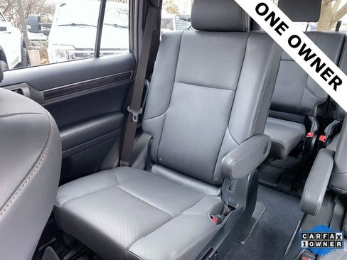 Used 2023 Lexus GX 460 Premium image 20