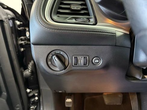 Certified 2022 Dodge Challenger R/T Scat Pack image 17