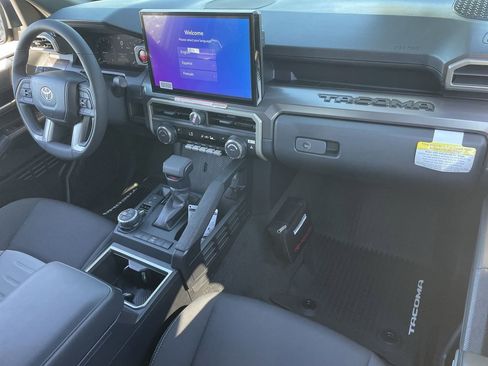 New 2025 Toyota Tacoma TRD Off-Road image 25
