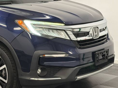 Used 2019 Honda Pilot Touring image 2