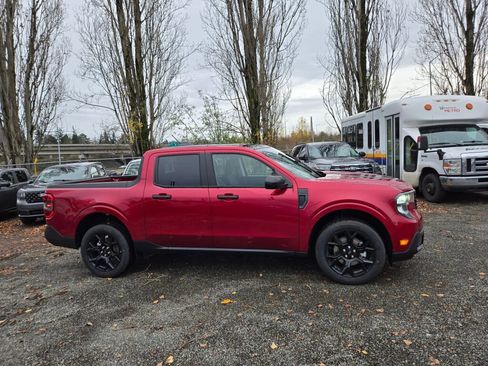 New 2026 Ford Maverick XLT w/ Equipment Group 301A AWD/4WD image 4