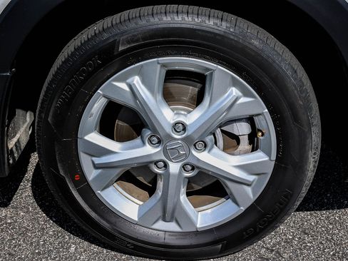 Used 2025 Honda HR-V LX image 12