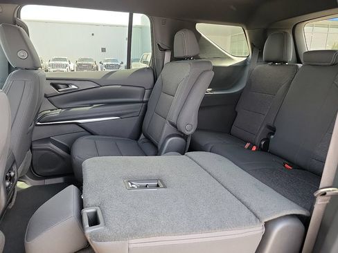 New 2026 Chevrolet Traverse LT w/ Midnight/Sport Edition FWD image 19