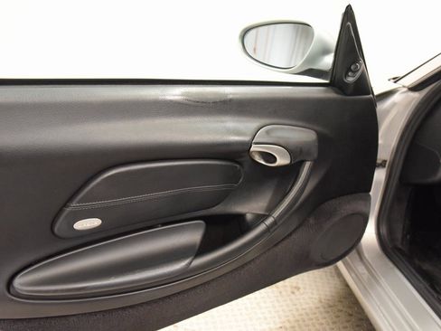 Used 2000 Porsche Boxster image 12