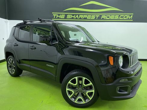 Used 2017 Jeep Renegade Latitude w/ Cold Weather Group image 1