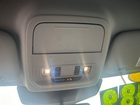 Used 2021 Ford Explorer XLT w/ Equipment Group 202A image 37