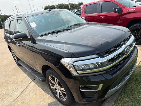 Used 2024 Ford Expedition Limited RWD image 6