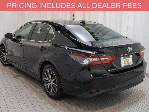 Certified 2024 Toyota Camry XLE FWD image 3