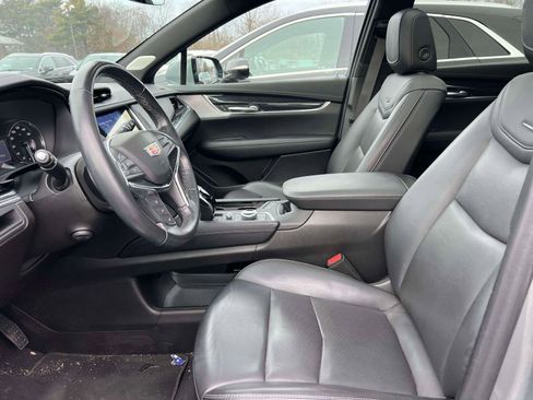 Certified 2023 Cadillac XT5 Premium Luxury image 8
