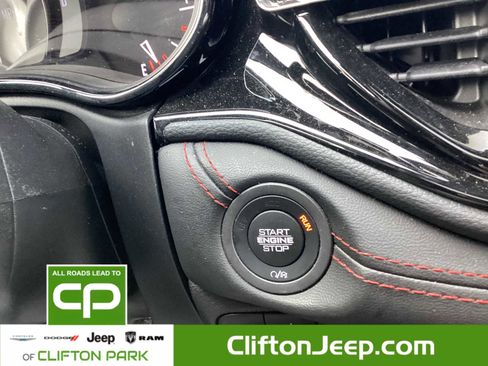 Certified 2024 Dodge Durango GT image 22