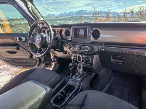 Used 2019 Jeep Wrangler Unlimited Sport S image 41