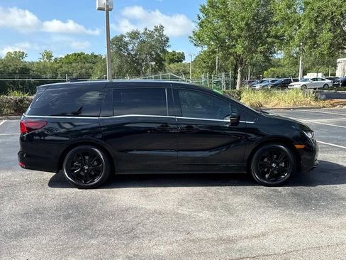 Certified 2024 Honda Odyssey Sport image 2