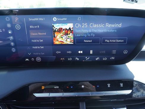 New 2026 Buick Enclave Preferred w/ Power Package FWD image 19
