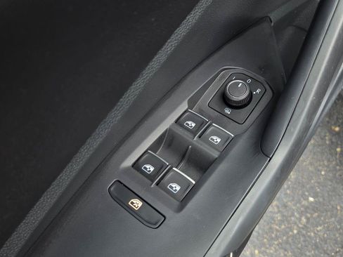 Used 2023 Volkswagen Jetta Sport FWD image 18