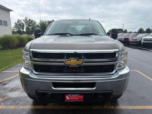 Used 2012 Chevrolet Silverado 2500 LT AWD/4WD image 3