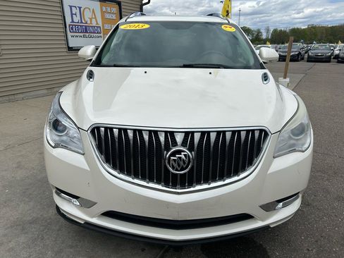 Used 2013 Buick Enclave Leather FWD image 2