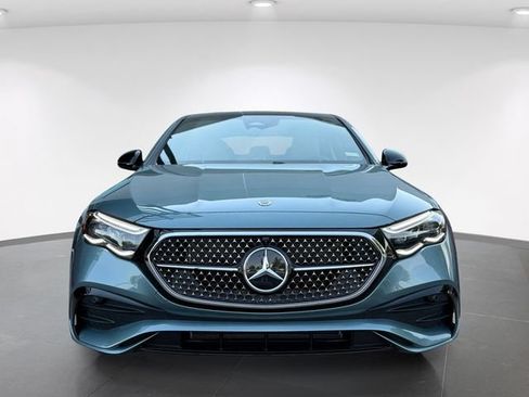 New 2026 Mercedes-Benz E 450 4MATIC Sedan image 3